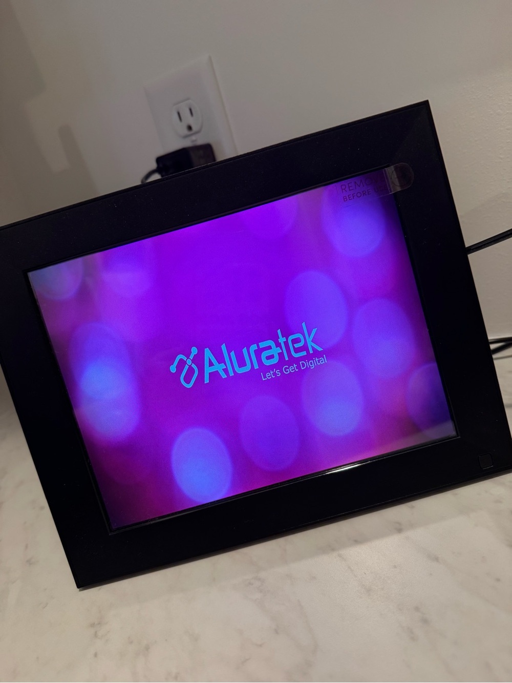 Aluratek 📸 9 Inch Screen - Digital Photo Frame in Black